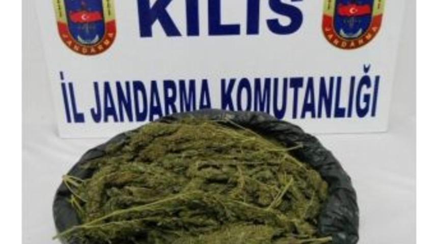 Sınırda 15 Kilo Kubar Esrar Maddesi Ele Ge&ccedil;irildi