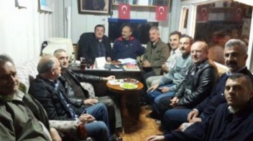 Ak Parti D&uuml;zce Milletvekili Osman &Ccedil;akır, D&ouml;ngelli K&ouml;y&uuml; Muhtarlığını Ziyaret Etti