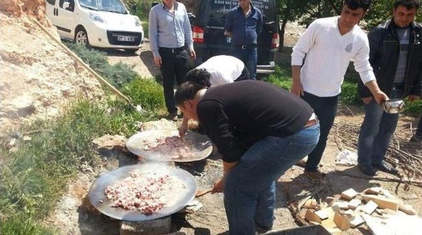 Ak Parti Araban Gen&ccedil;lik Kolları Piknikte Buluşup Stres Attı