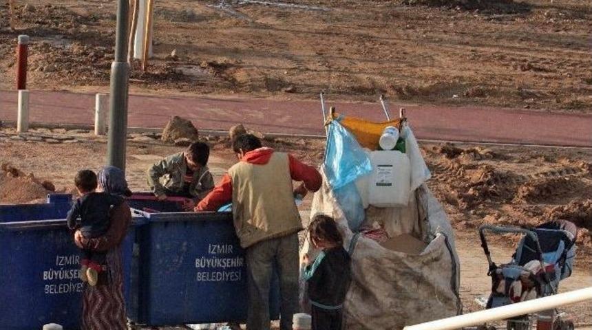 T&uuml;rkiye'de 1 Milyon Avrupa'da 64 Bin Suriyeli Var