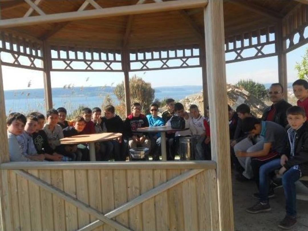 &Ouml;ğrencilerden G&ouml;zlemevine Ziyaret