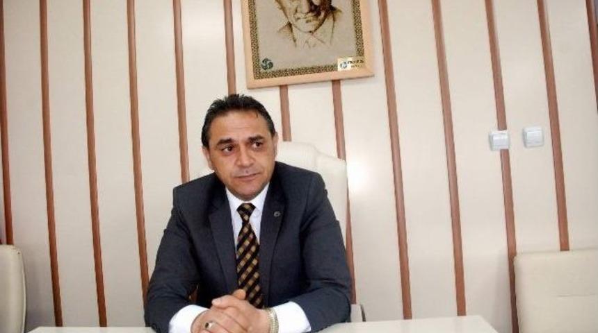 İstanbul G&uuml;r&uuml;n &Ccedil;i&ccedil;ekyurt K&ouml;y&uuml; Derneği&rsquo;nden Başkan &Ccedil;ift&ccedil;i'ye Ziyaret