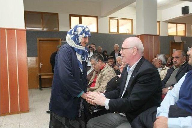 Başkan Kurt Kent Konseyi Toplantısında