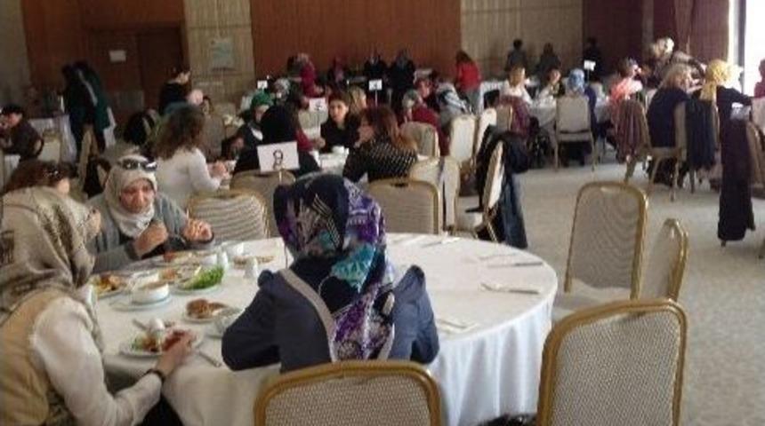 Deksad, Gıda G&uuml;venliğini Masaya Yatırdı