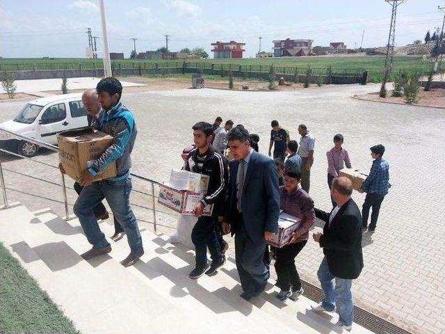 Kızıltepe Stk Platformu Gen&ccedil;lik Kolları Kitap Kampanyasını S&uuml;rd&uuml;r&uuml;yor 1