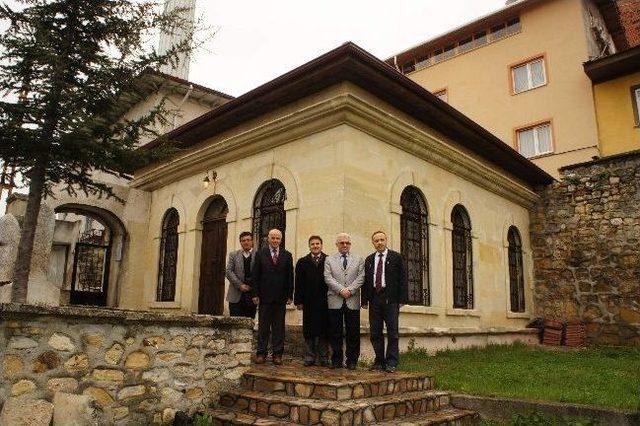 Ahmet Siyahi Hz.'lerinin Türbesi, Gün Yüzüne Çıkıyor