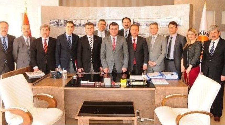 Eğitimcilerden Başkan Taş&ccedil;ı&rsquo;ya Ziyaret