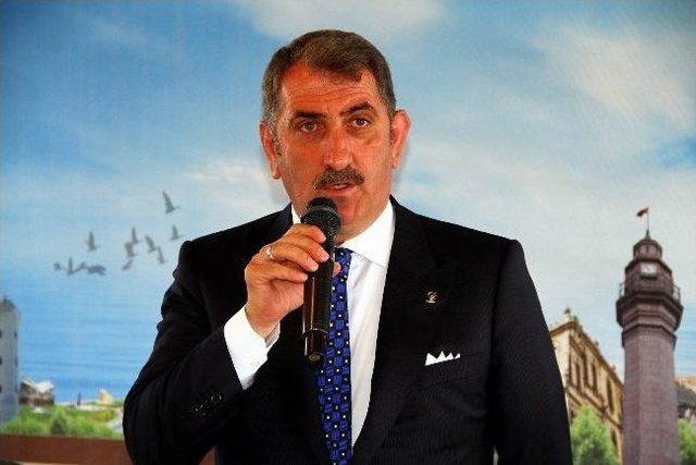 Belediye Başkanları Yemekte Bir Araya Geldi 1