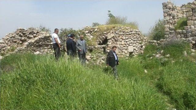 Kaymakam Demirci Birlik K&ouml;y&uuml;n&uuml; Ziyaret Etti 1