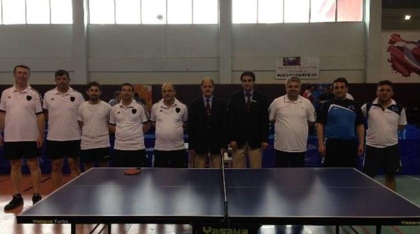 Erzurum Emniyet M&uuml;d&uuml;rl&uuml;ğ&uuml; Masa Tenisi&rsquo;nde Hat Trick Yaptı