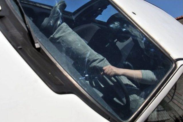 Yalova Polisinden Emniyet Kemeri Takmayan S&uuml;r&uuml;c&uuml;lere İlgin&ccedil; Ceza 1