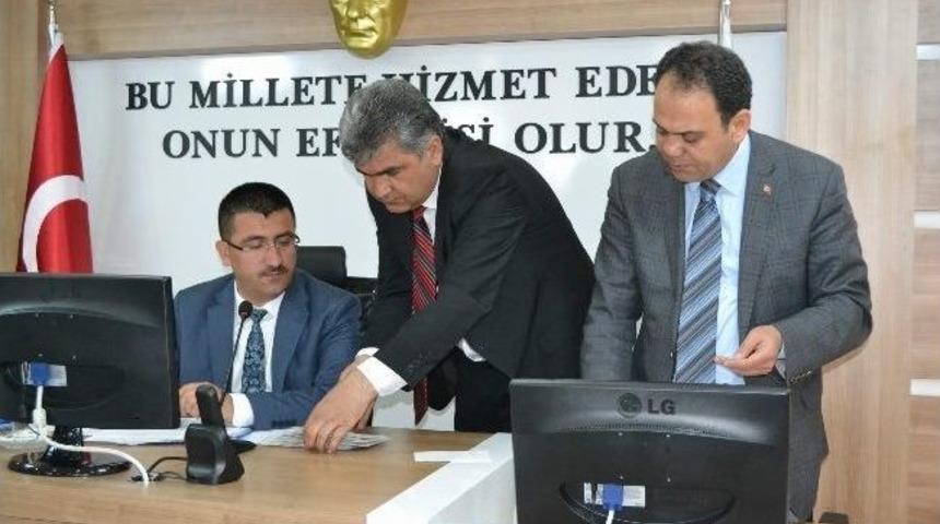 İl Genel Meclisi Enc&uuml;men Ve Komisyon &Uuml;yelerini Belirledi