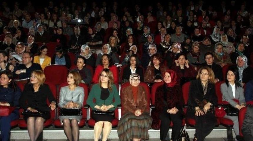 G&ouml;n&uuml;l El&ccedil;ileri G&uuml;r&uuml;n&rsquo;de