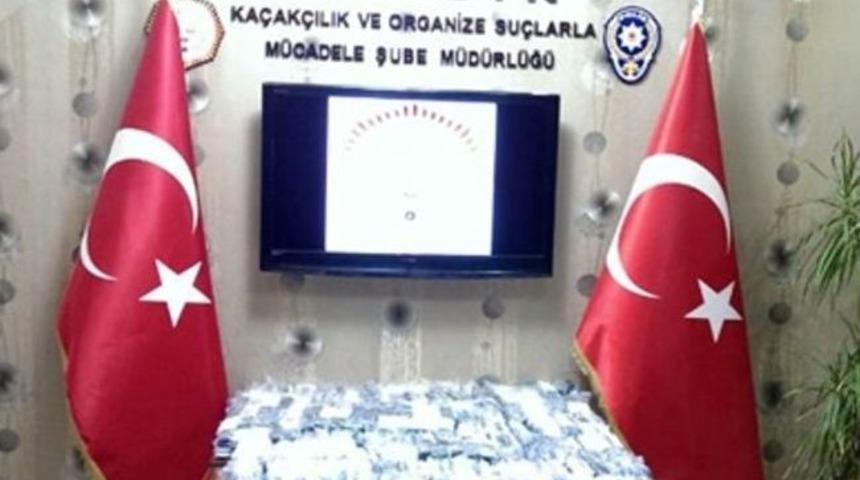 Mardin&rsquo;de Bin 34 Adet Ka&ccedil;ak Cep Telefonu Ele Ge&ccedil;irildi