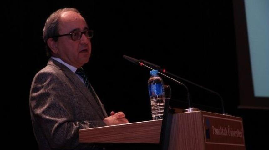 Pa&uuml;&rsquo;de Hemşirelik Haftası Kutlandı