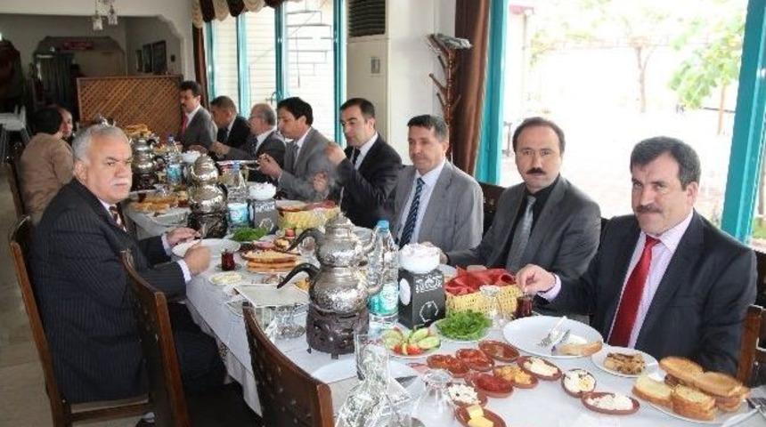 Nazilli'de Kutlu Doğum Coşkusu Başladı