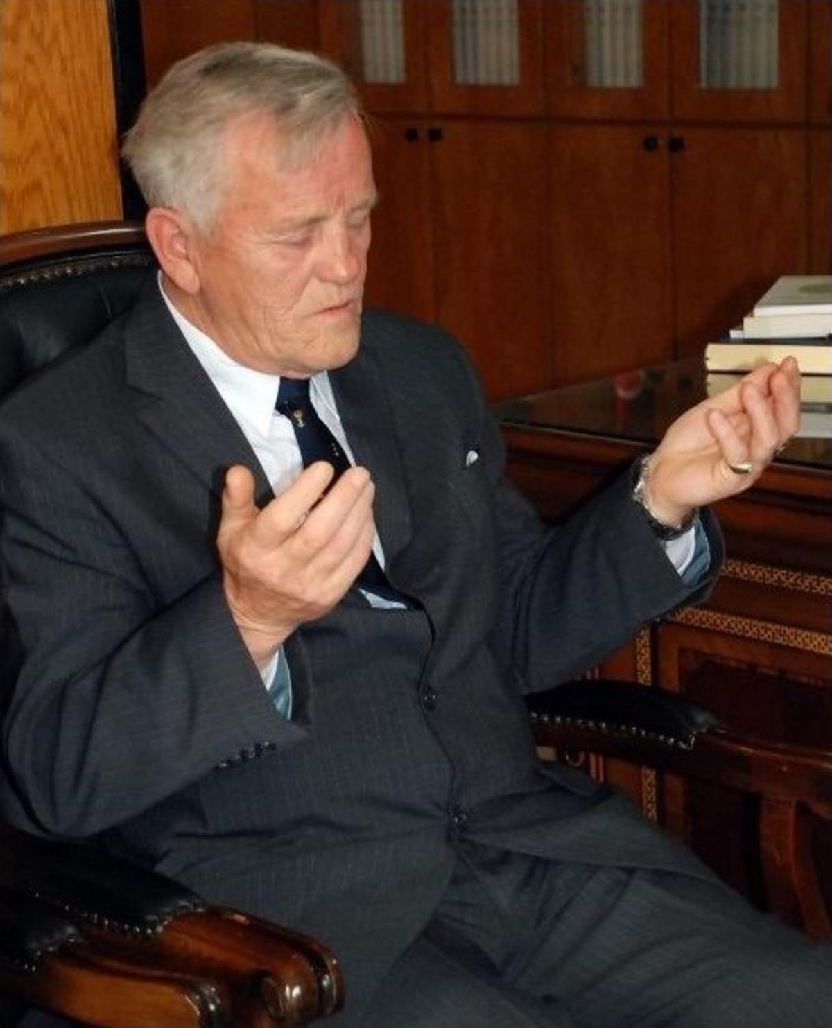 69 Yaşında M&uuml;sl&uuml;man Oldu