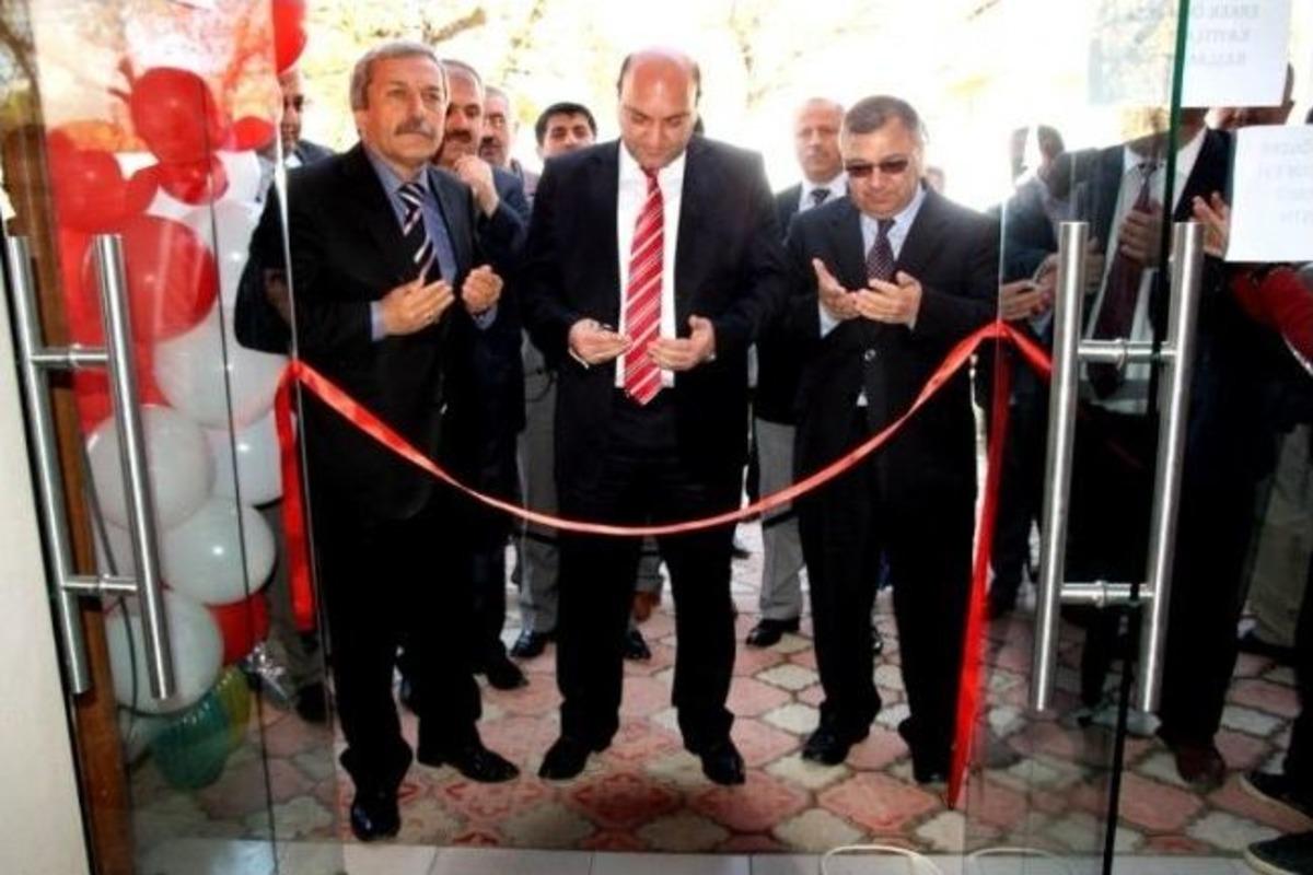 Osmaneli'de &Ouml;ğrenciler Yararına Kermes