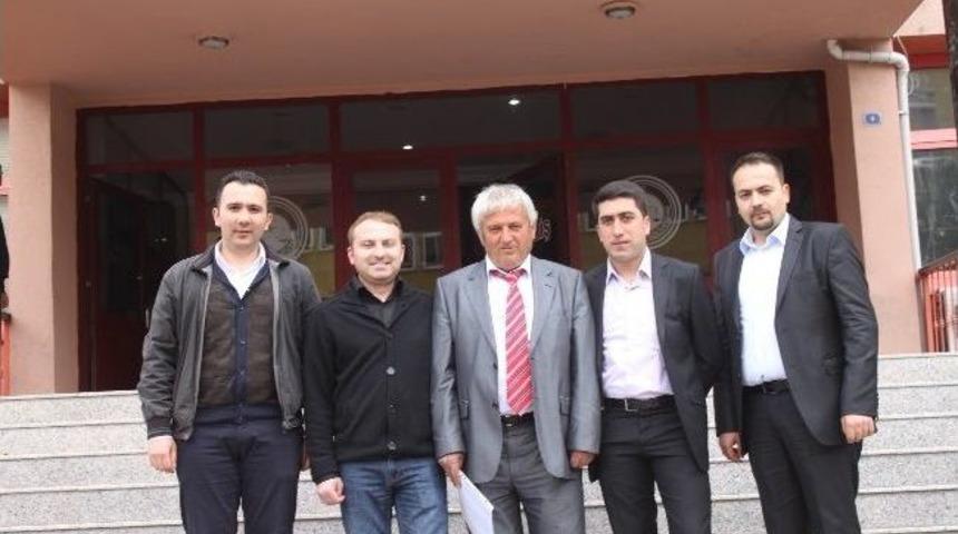 Mahallenin &Uuml;niversiteli Muhtarı G&ouml;reve Başladı