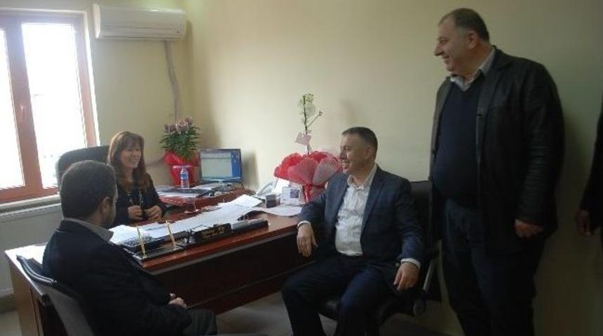 Tapu&rsquo;ya Da Kadın Eli Değecek