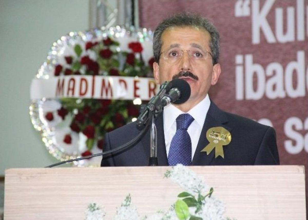 Manisa&rsquo;da Kutlu Doğum Haftası Etkinliklerine Yoğun Katılım