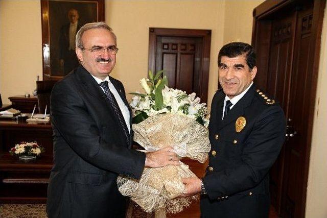 Karalooğlu: “polis Teşkilatımıza Güveniyoruz”