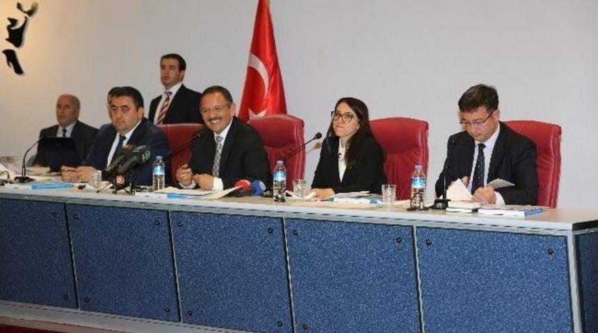 B&uuml;y&uuml;kşehir Belediye Meclisi Se&ccedil;imle Başladı