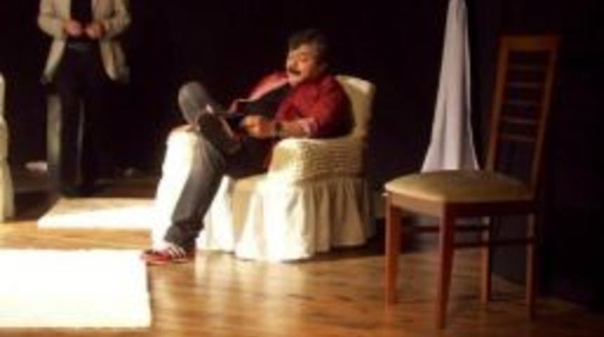 &lsquo;sanat&rsquo; Zonguldak Bkm Sahnesinde