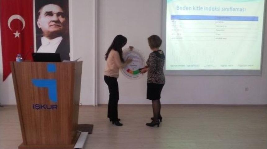 İş-kur Personeline Sağlıklı Beslenme Ve Obezite Eğitimi