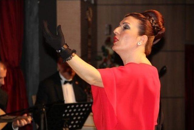 Samsun&rsquo;da &Ouml;ğretmenler Konser Verdi 1