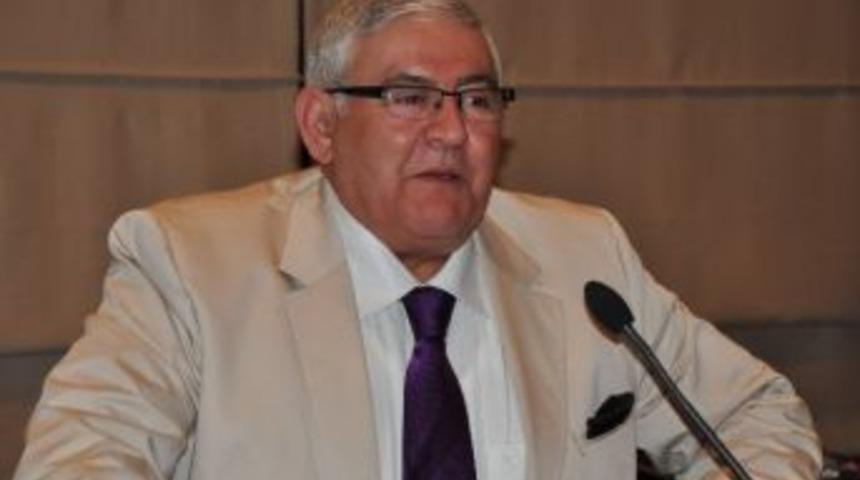 Hınıslıoğlu&rsquo;ndan Yılmaz&rsquo;a &Ouml;denek Teşekk&uuml;r&uuml;