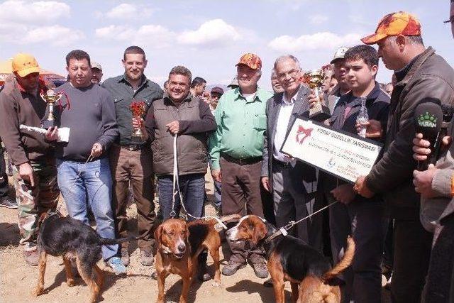 Başkan Bakıcı'ya İlk Plaket Avcılardan