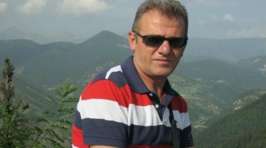 &Ouml;demiş Eğitim Camiası Erol Torun &Ouml;ğretmenini Kaybetti