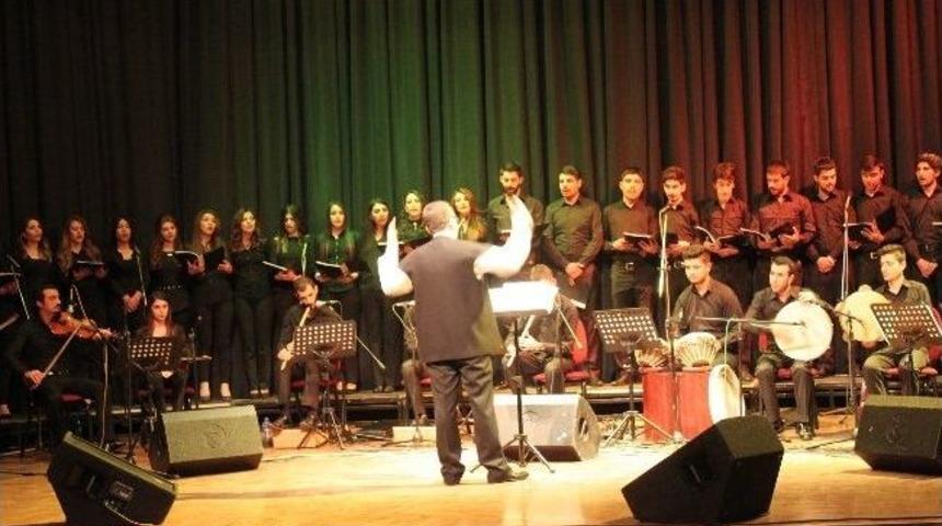 F&uuml;'de Tasavvuf Musikisi Konseri