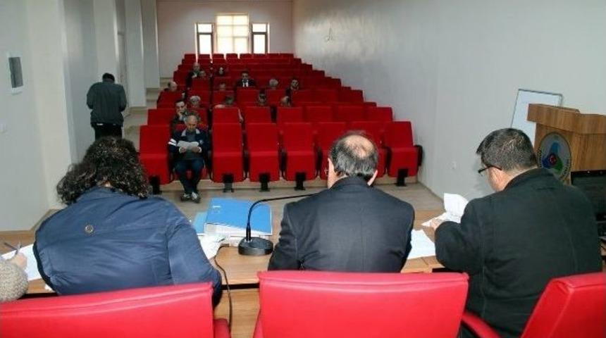 G&uuml;mr&uuml;kte İlgin&ccedil; Eşyalar Satışa Sunuldu