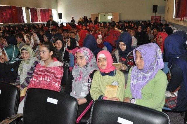 İmam Hatip Öğrencilerine Seminer Verildi