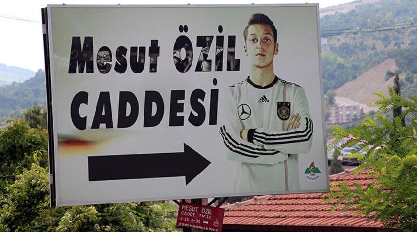 Mesut Özil'in kararının ardından hemen harekete geçtiler!
