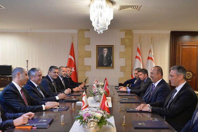 Dışişleri Bakanı Çavuşoğlu, KKTC’ye geldi