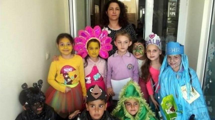 &Ouml;ğrencilerden B&uuml;y&uuml;k G&ouml;steri