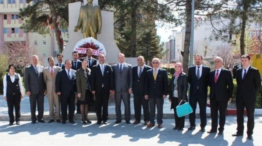 Van&rsquo;da Turizm Haftası &Ccedil;elenk Koyma T&ouml;reniyle Başladı
