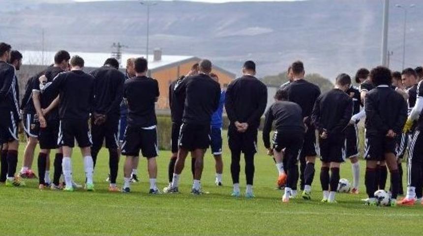 Kayserispor, Akhisar Belediyespor Ma&ccedil;ının Hazırlıklarını S&uuml;rd&uuml;r&uuml;yor