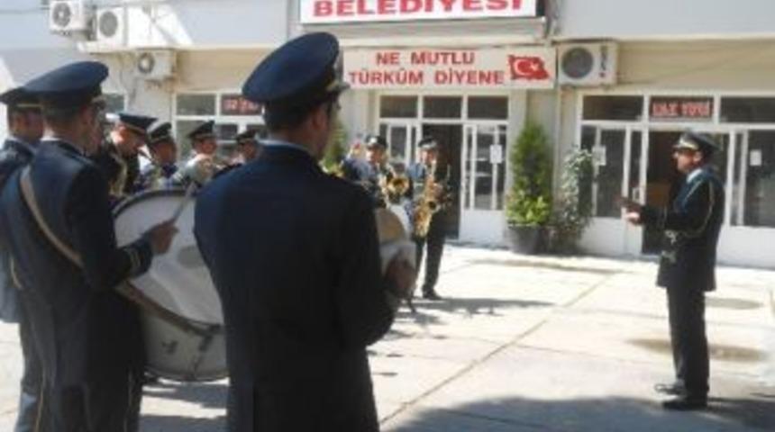 S&ouml;ke Belediyesi Şehir Bandosu Eski Belde Ve K&ouml;ylere A&ccedil;ıldı