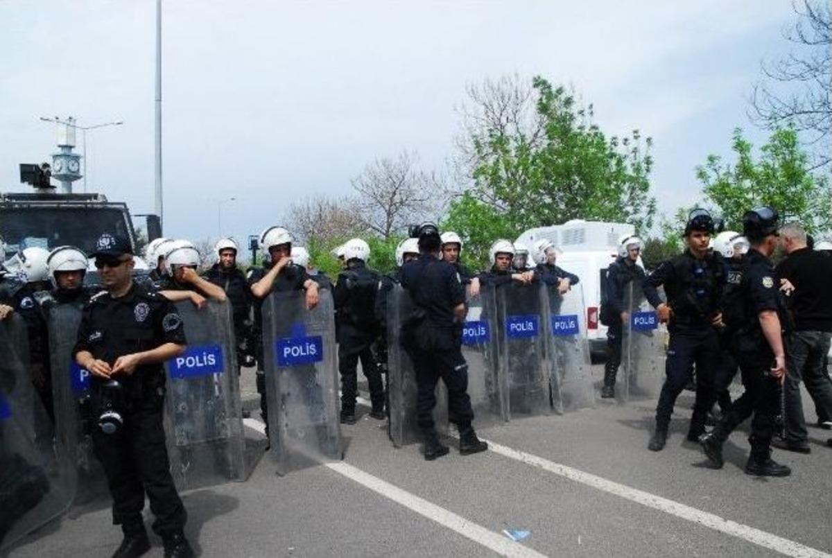 Dicle &Uuml;niversitesi&rsquo;nde Olaylar &Ccedil;ıktı