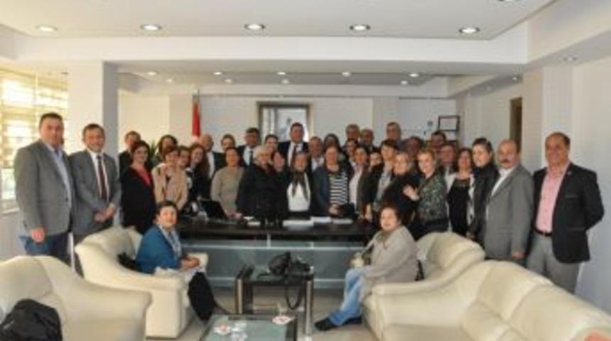 Milletvekili K&ouml;kt&uuml;rk Alaplı Belediyesini ziyaret etti