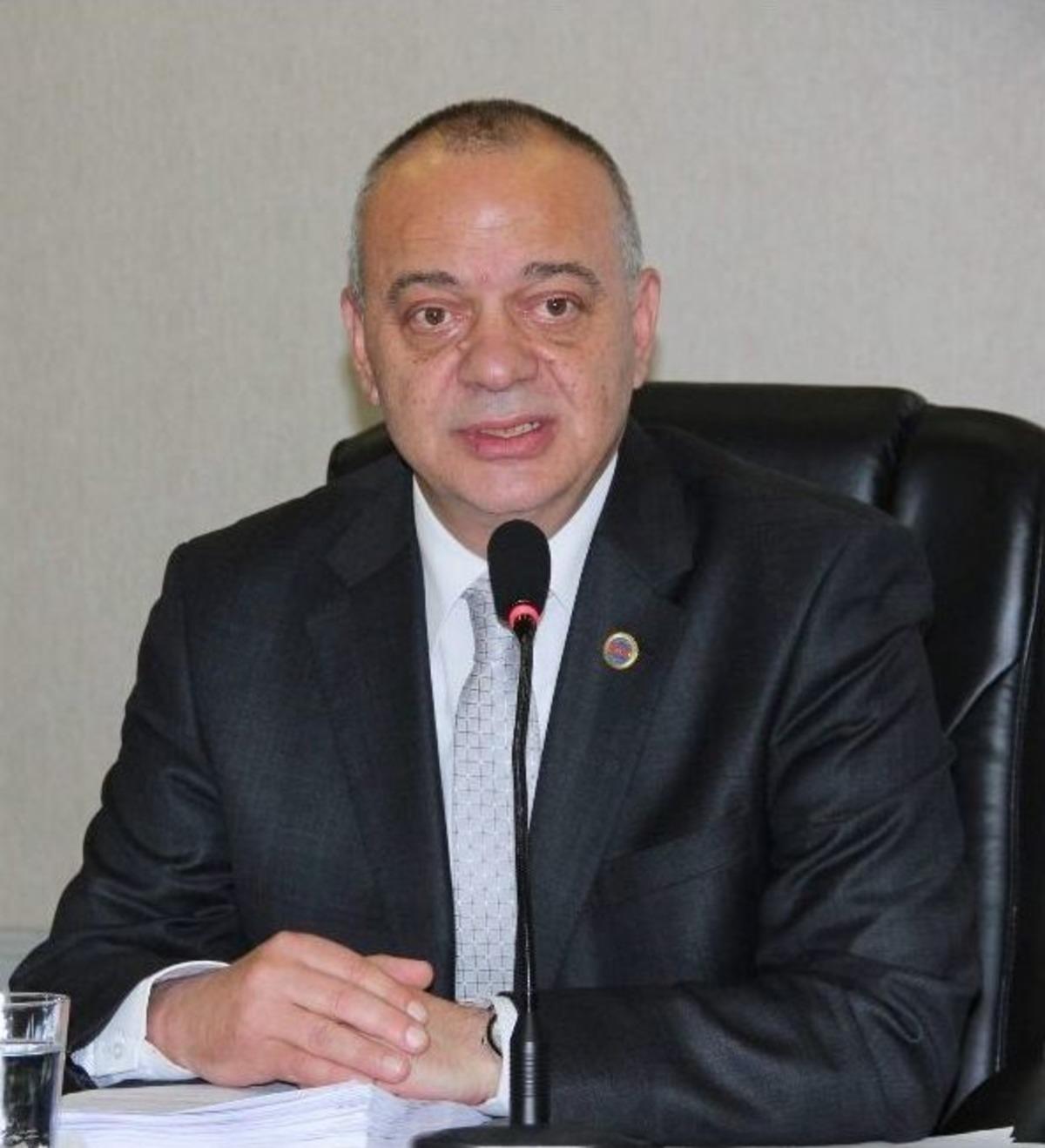 Manisa B&uuml;y&uuml;kşehir Belediye Meclisi İlk Toplantısı Ger&ccedil;ekleşti