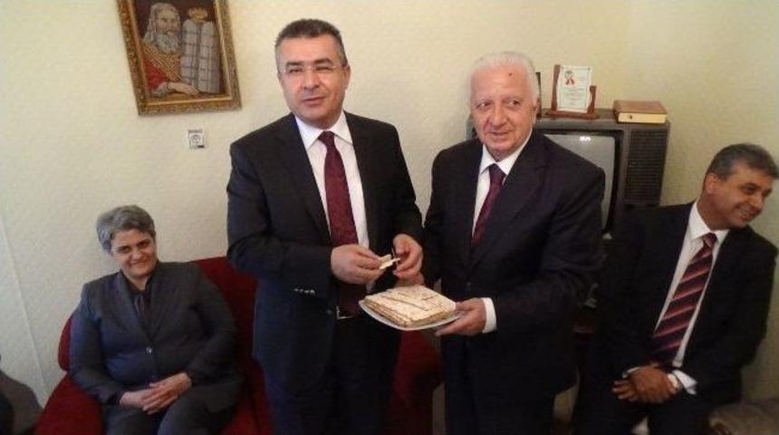 Hatay'da Yahudiler Hamursuz Bayramı'nı Kutladı
