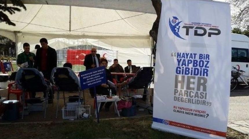 Ga&uuml;n&rsquo;l&uuml; &Ouml;ğrencilerden T&uuml;rk Kızılayı&rsquo;na Tam Destek