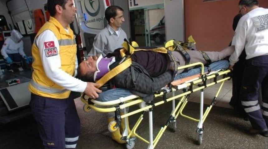 Adıyaman&rsquo;da Trafik Kazası: 1 Yaralı