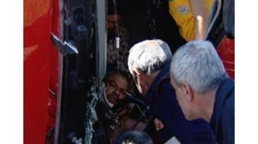 Kaza Yapan Tır&rsquo;da Can Pazarı