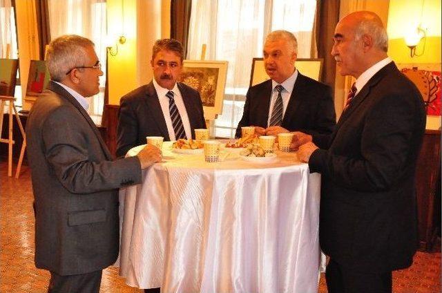 Ka&uuml;&rsquo;de &ldquo;ı. Kars Buluşması&rdquo; Adlı Karma Resim Sergisi 1